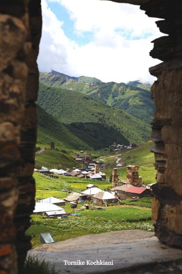 Vila Latphari In Ushguli Exterior photo